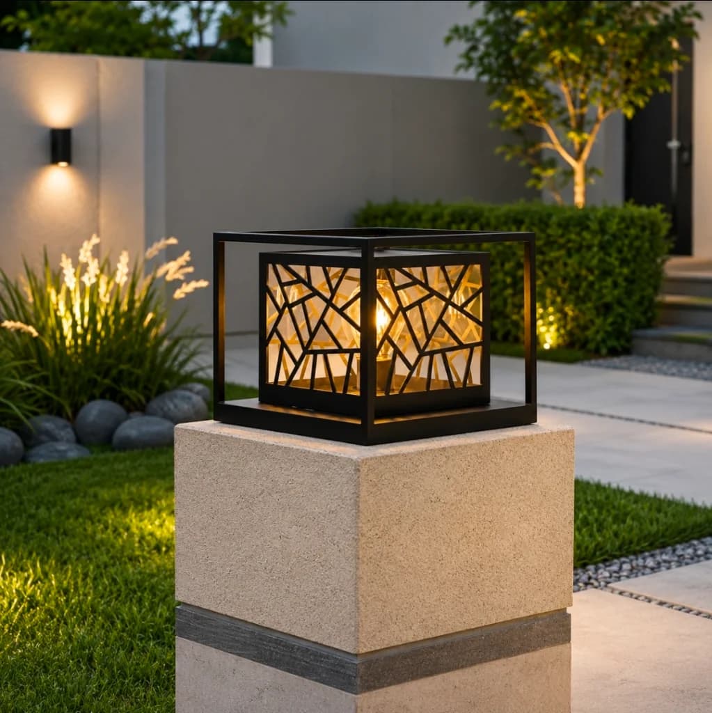 Lampu pilar outdoor modern minimalis 8629/250G-SBK